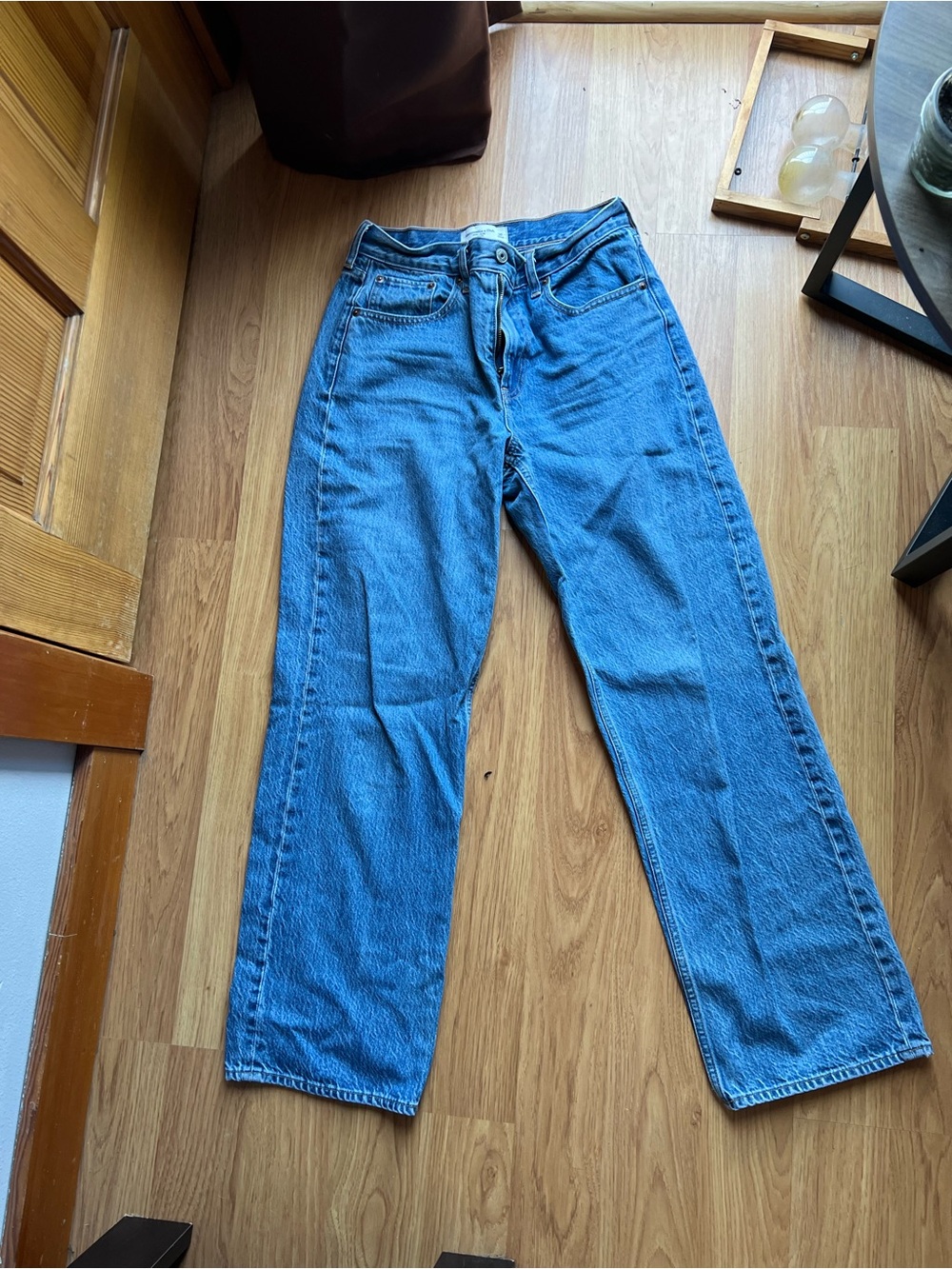 Classic Women’s Blue Wide-Leg Jeans